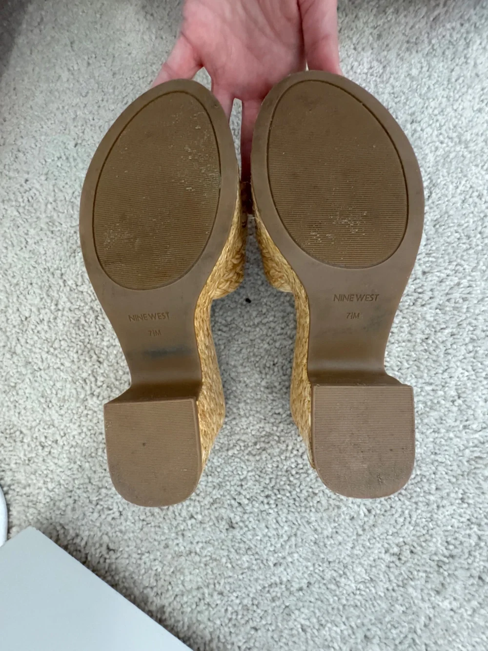 Barely worn, NINE WEST Rafts, Natural, 7.5 M, Natural Woven Platform Slides, pla